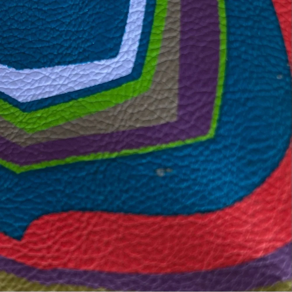 Arbonne Vibrant Retro Patterned Clutch with Tassel - Picture 7 of 9